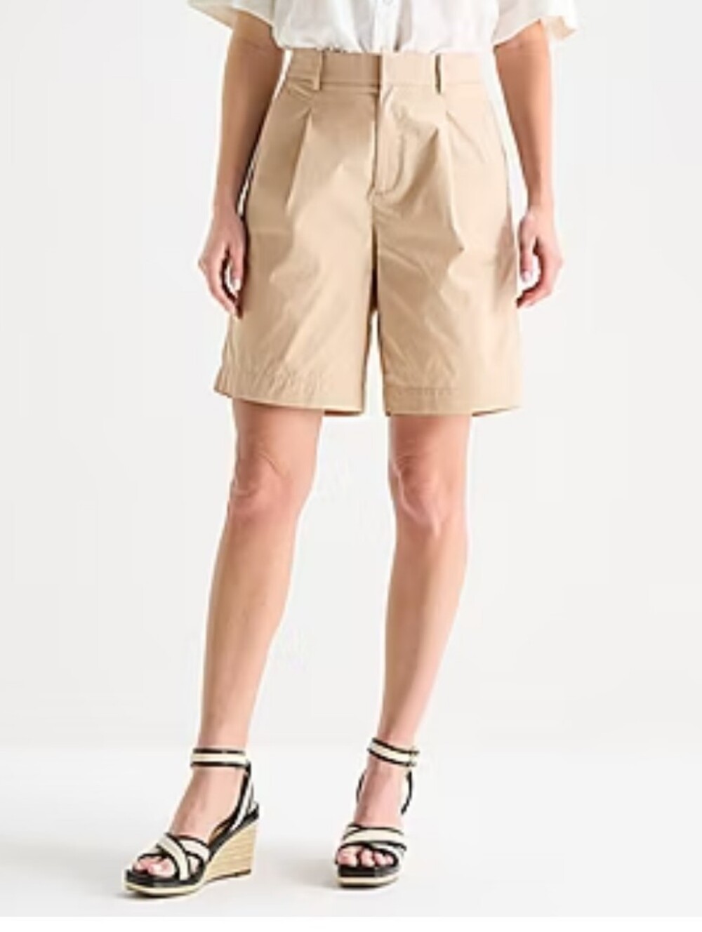Sleek Talbots Beige Women’s Bermuda Shorts